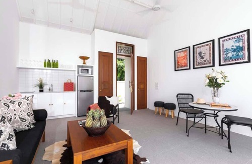 Petitenget House | Walk around Seminyak Petitenget from 1BR PoolVilla
