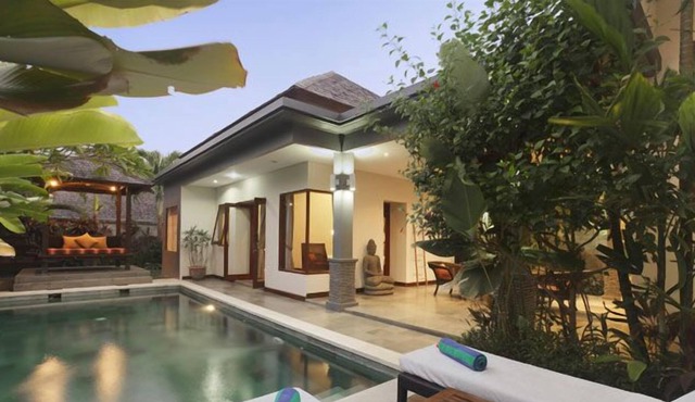 2 Bedroom Pool Villa near ECHO beach Canggu, Staff service