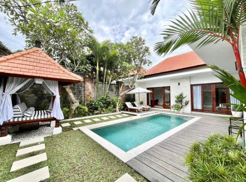 3BR Private Pool Villa in Canggu Near Finns