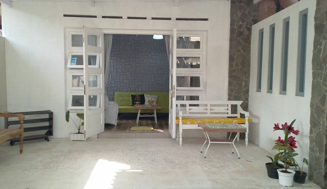 Abrisam Shareeah Family Homestay in Yogyakarta