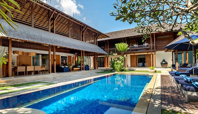 Beautiful 5 Star Villa in a Prime Location in Seminyak, Bali Villa 2129