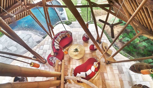 Cacao House Eco-Luxe Family home near Green School