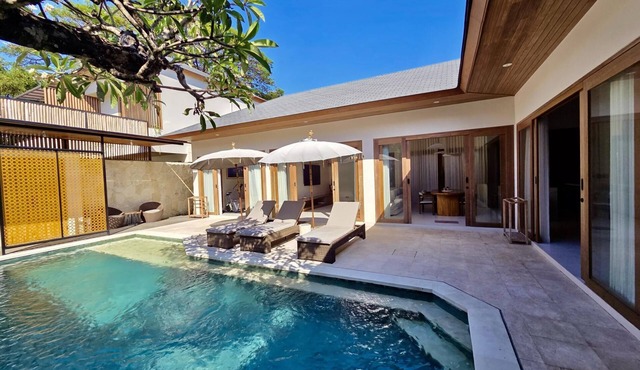 Calm & Stylish Single‑Level Villa Private Pool, Mini Gym & Office
