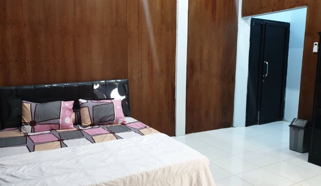 Capital O 92612 Penginapan D'alas Purwo & BeachNearPadang Savana Sadengan