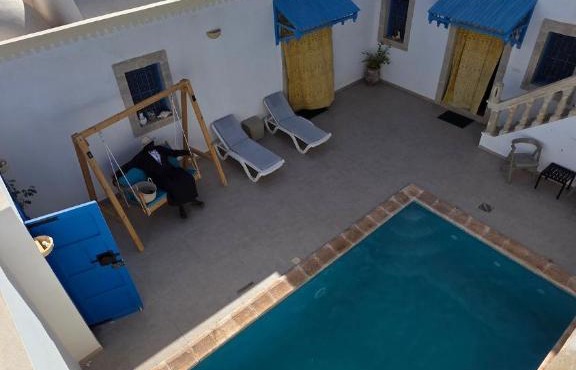 Charming Houch with pool