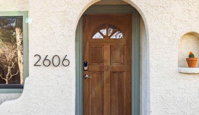 Coronado Village! 3 homes, 1 beautiful Courtyard! in Phoenix