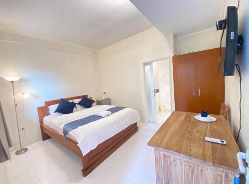 Cozy room Kuta - 1 minute to the beach by Micky Studio R