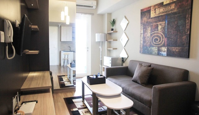 Deluxe and Comfortable The Springlake Summarecon Apartment in Bekasi