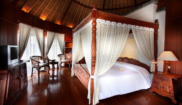 Dewani Villa Resort