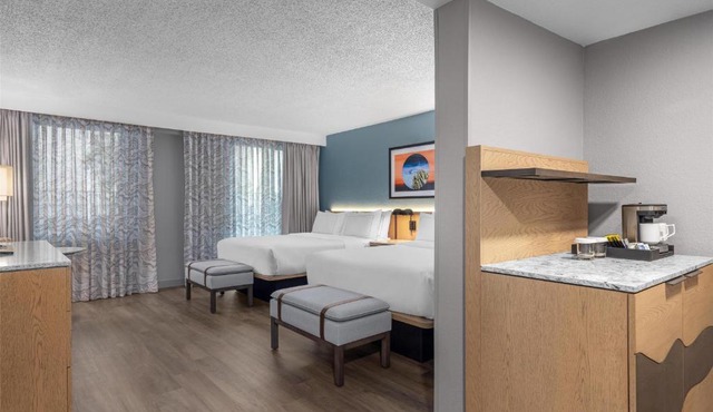 DoubleTree by Hilton Phoenix Midtown in Phoenix