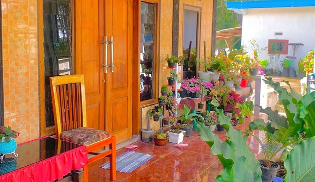 EXPRESS O 91370 Rumah Pemandangan Semeru