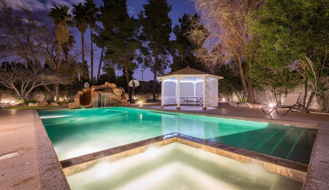 Family Fun, Pickleball, Pool/Spa, Water slide in Las Vegas