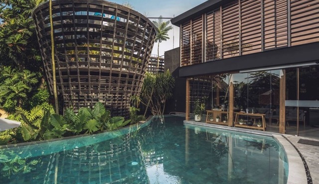 Garden View 1BR Suite Near Canggu Beach in Canggu