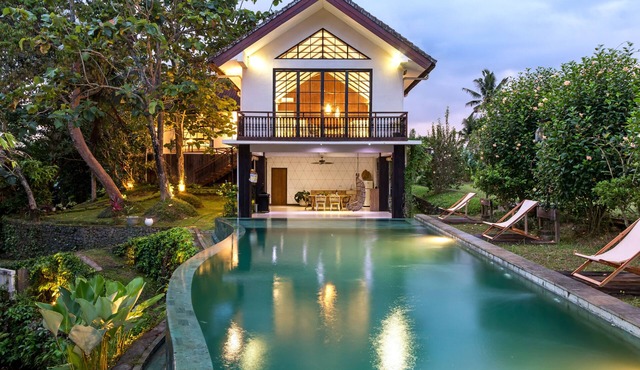 Heavenly 5-bedroom family villa in tranquil area of Ubud