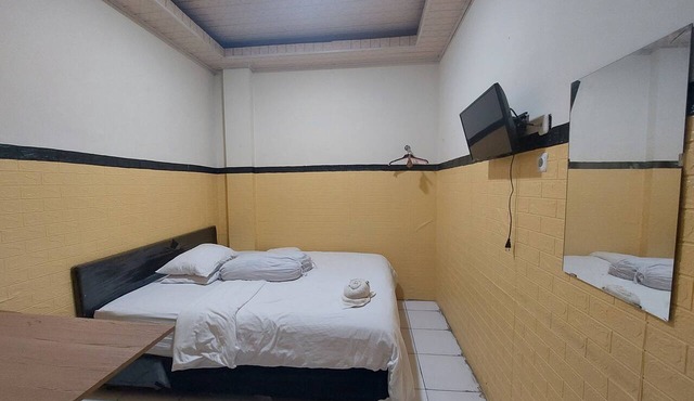 Hotel O Mahendra HomestayNearTaman Wisata Bukit Rurukan in Tondano