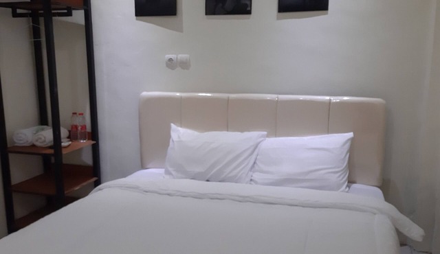 Hotel O Wisma Flamboyan NearTaman Makam Pahlawan