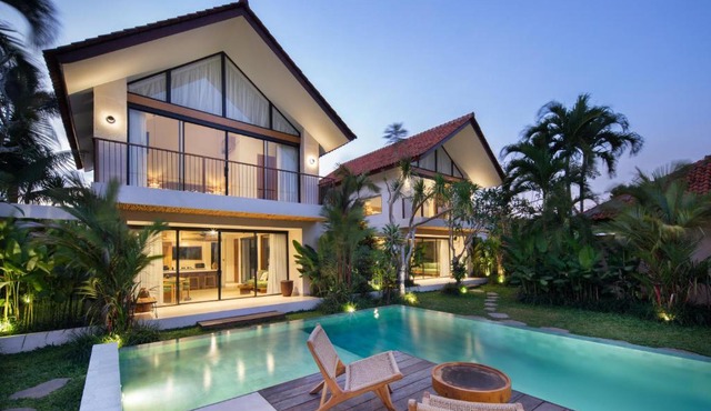 Lexington Palace - 6BR Villa Ungasan