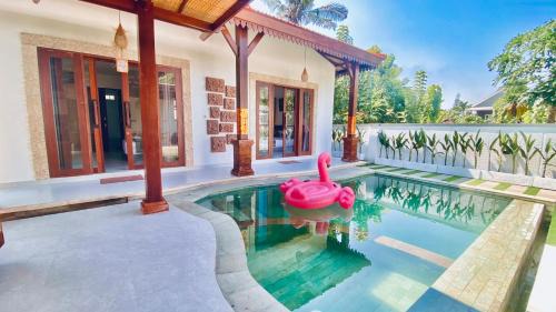 Luxury 2BR Villa with Private Pool & 2 Bathtubs