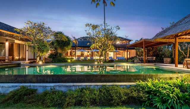 Luxury Estate | 2 Pools | Walk to Pererenan Beach
