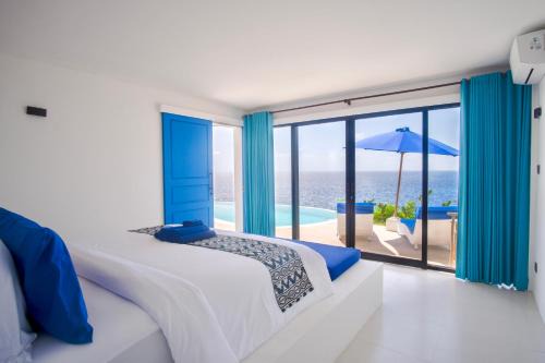 NEW! 2BR Ocean View, Infinity Pool, Villa Kerylos