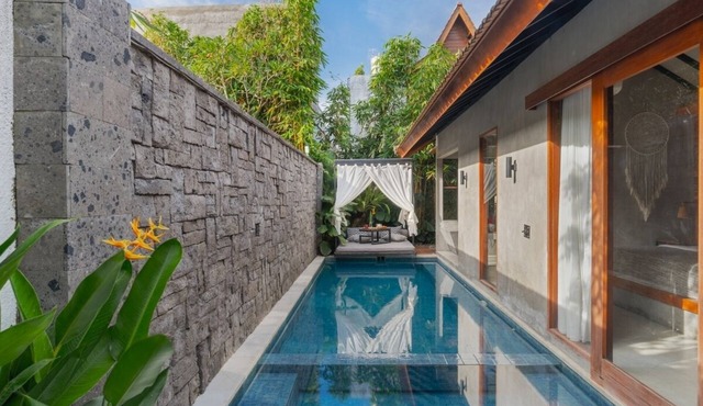One Bedroom Private Villa in Central Seminyak