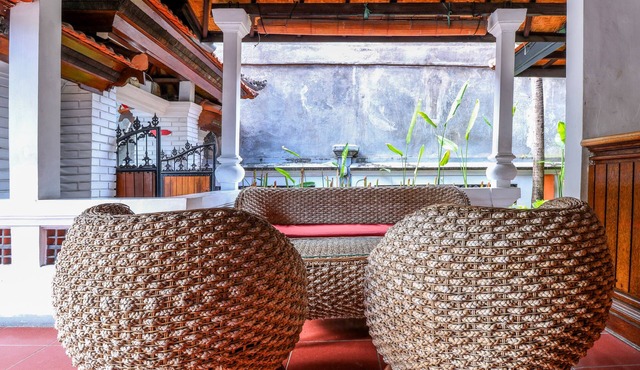 OYO 2548 Rasa Sayang Inn