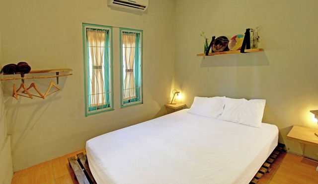 OYO 92825 Kamar Lombok