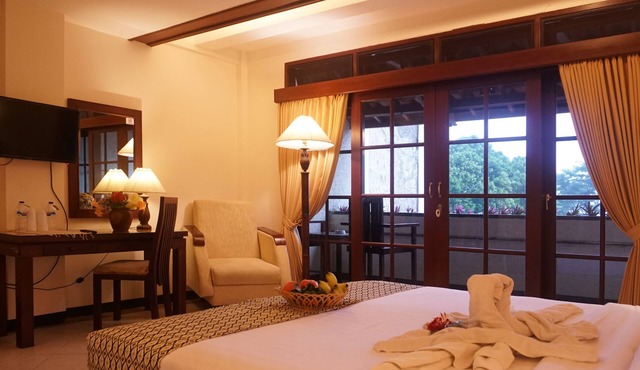 Pines Garden Resort