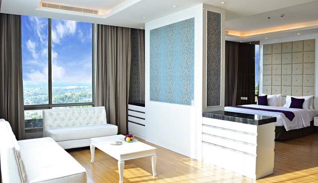 Platinum Balikpapan Hotel & Convention Hall