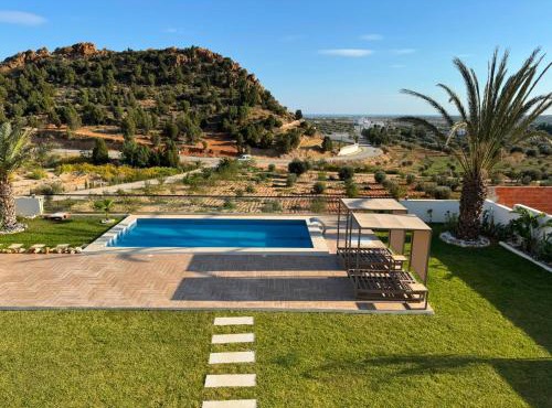 Prestige Pool Retreat