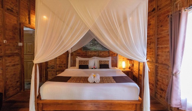 Private Villa Room with Nature Views in North Ubud