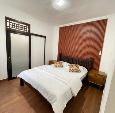 Puri Tirta Ubud Guest House