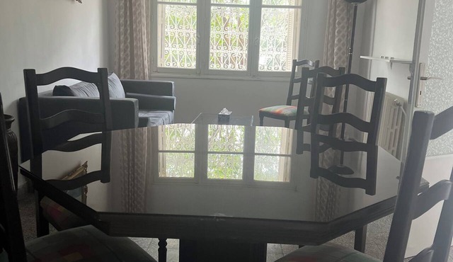 romana House: quiet location 10 min from airport snd 30 min drive to beaches!