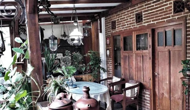 Room-villas in Batu Indonesia Homestay