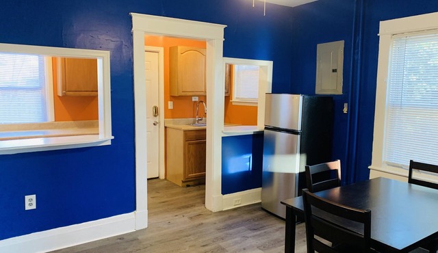Royalty Homes - College Style 3 bedroom Apartment in Baltimore