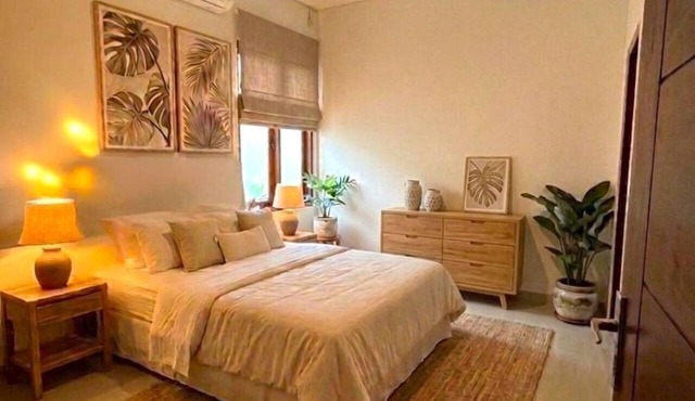 Saren Loka, Serene Hillside Residence