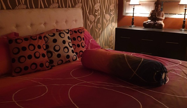 Saren Puncak Permai, A Cozy Stylish Apartment in Surabaya