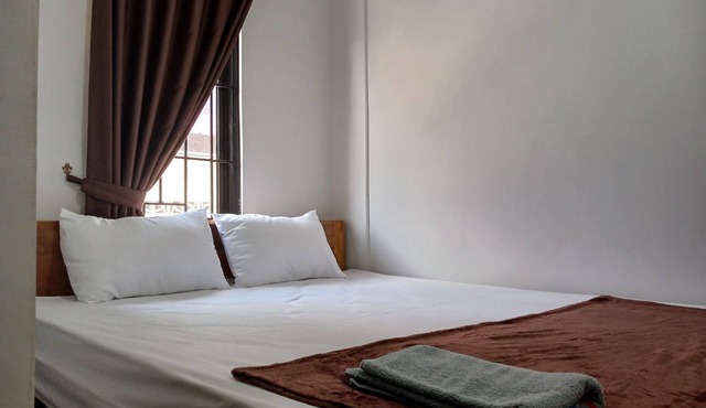 SPOT ON 92475 Rc Homestay Syariah