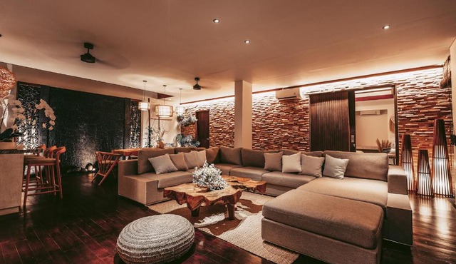 Sunset Palms Beach Villa