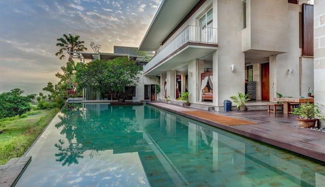 TG 5 Bedroom Villa Panoramic Bay View