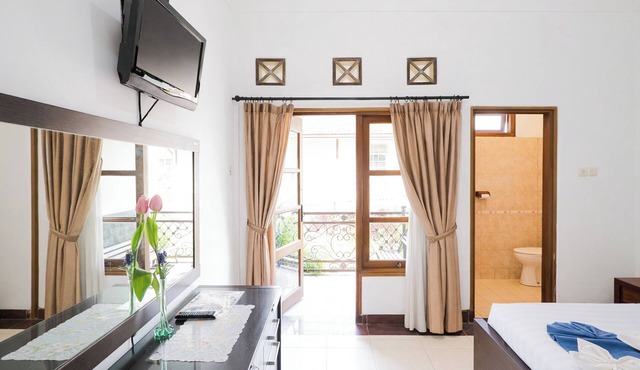 Tripletree Sinergi Hotel Tretes