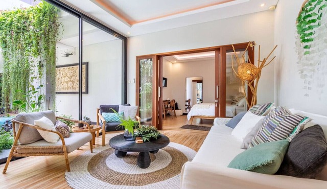 Tropical 2BR Villa with Private Pool in Canggu