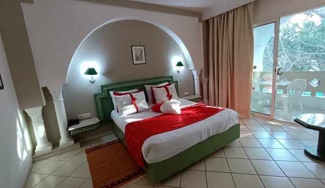 tunsia lodge Hotel