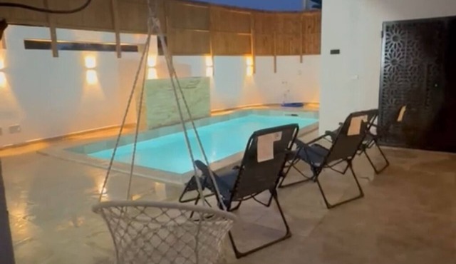 Very charming villa with swimming pool not overlooked, ideal for family or couple