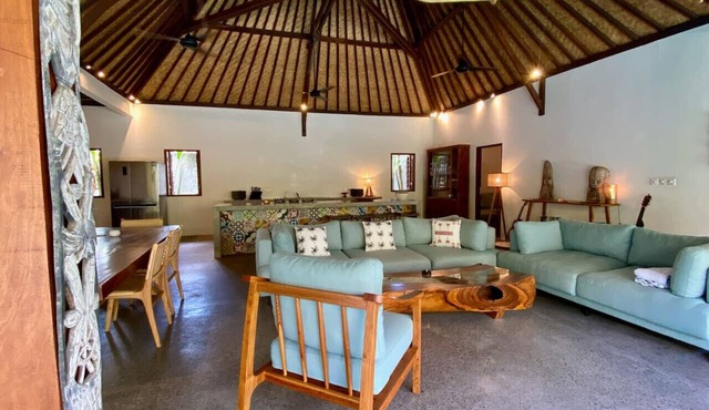 Villa Kevin - 3BR Private Villa