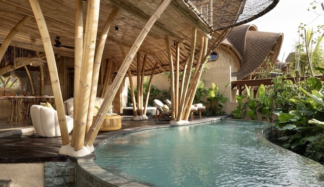 Warm 1-Bedroom Bamboo Villa in Ubud with Private Pool