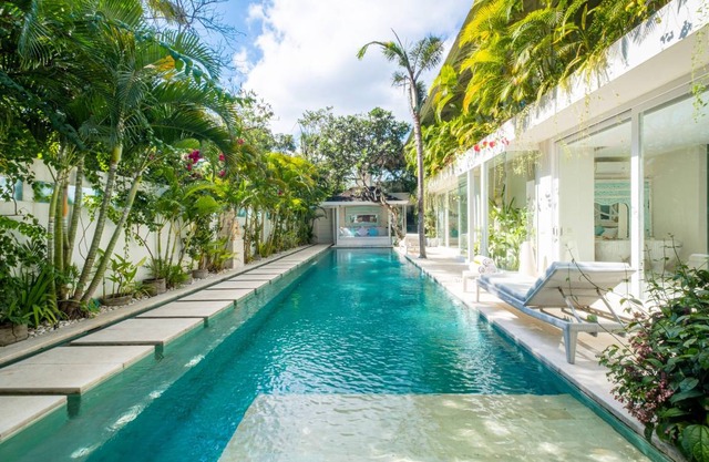 300 m² Villa ∙ 5 bedrooms ∙ 10 guests