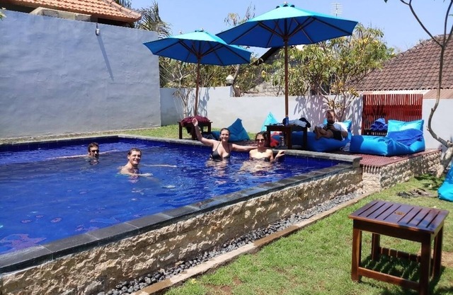 Homestay Near Pandawa Beach Family Room