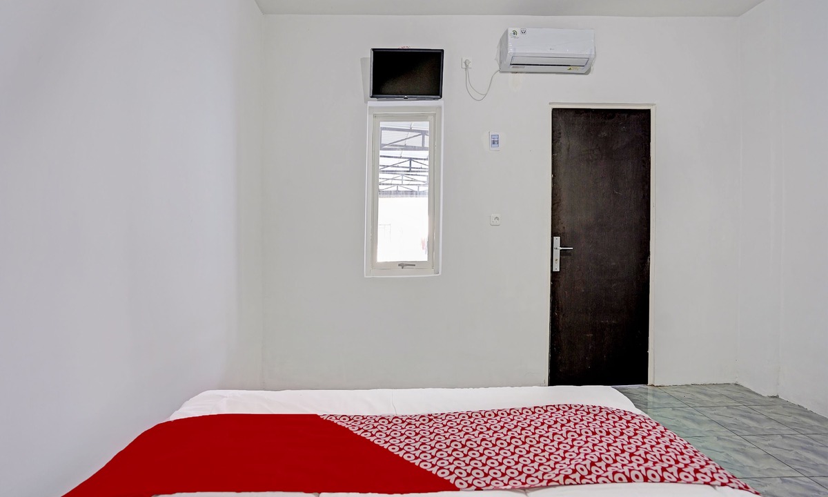 Gresik Hotel | OYO LIFE 91594 Bungah Residence Syariah