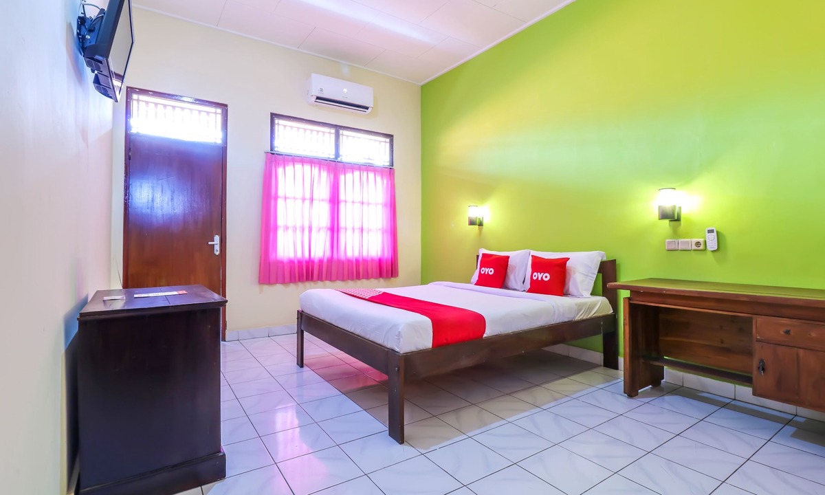 Downtown Kuta Hotel | Hotel O Nan Berlian Inn